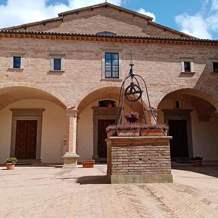 La Dimora Di Pietra Apartman Gubbio Kültér fotó