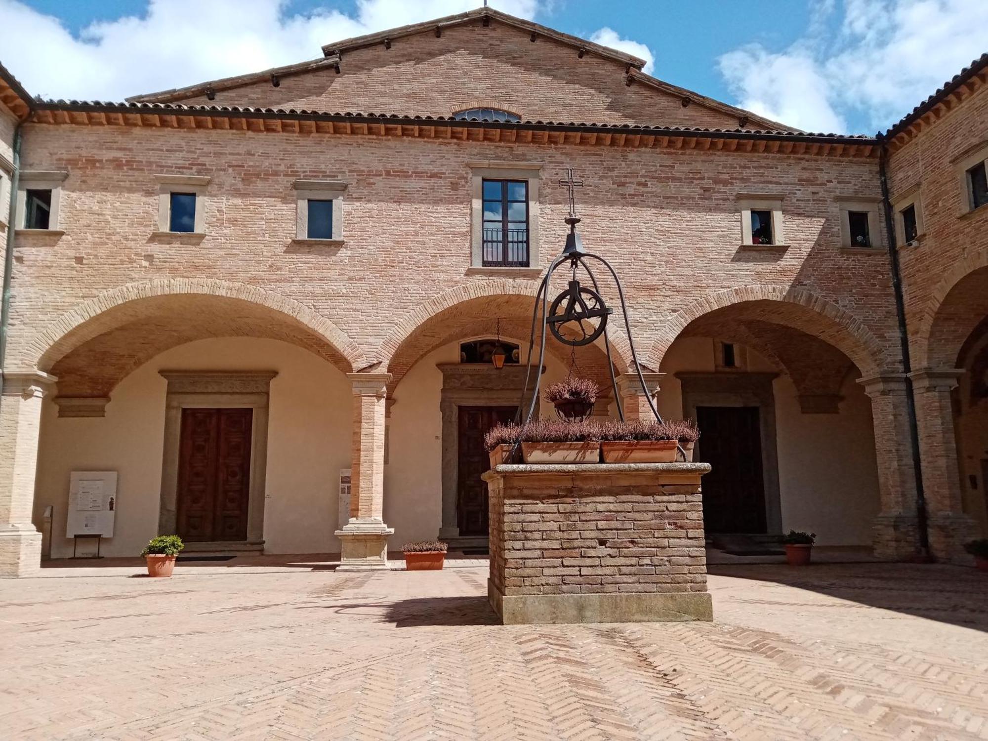 La Dimora Di Pietra Apartman Gubbio Kültér fotó
